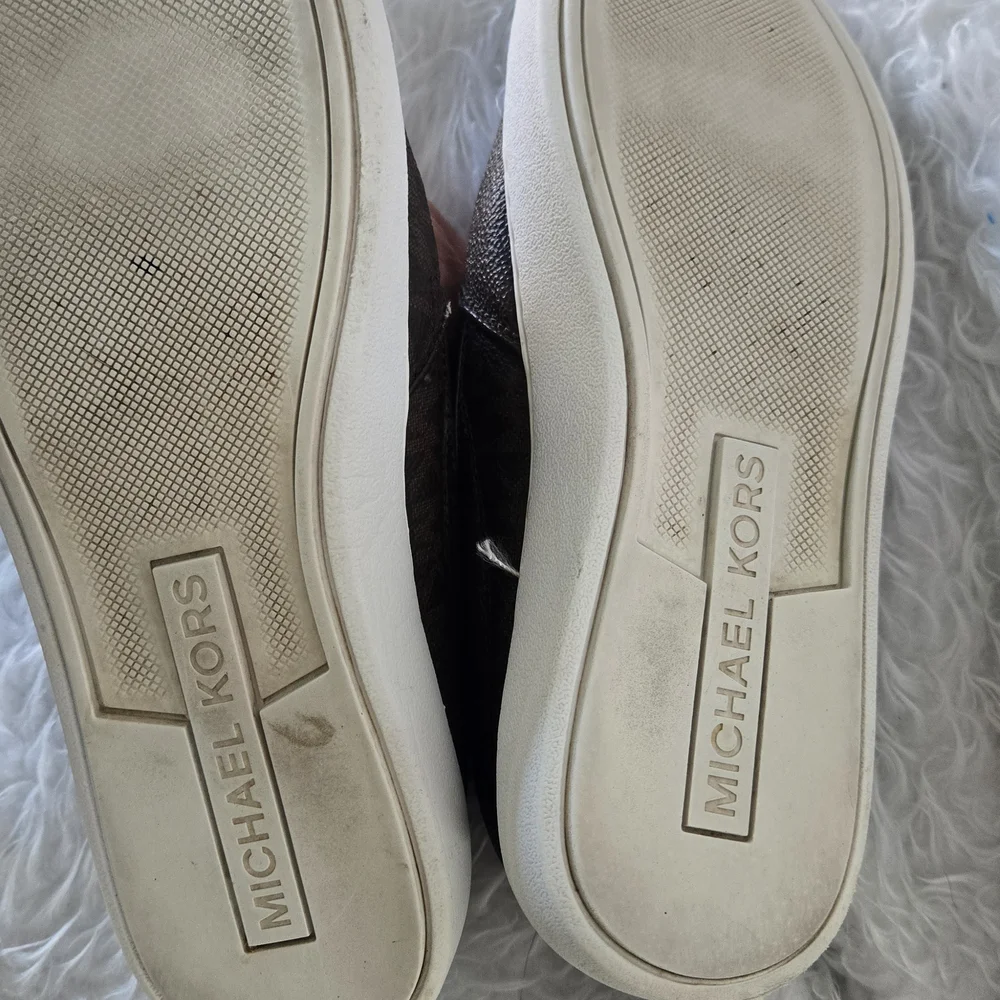 Michael Kors Monogram Slip-On Sneakers Brown Logo Canvas Women’s Size‎ 6M
